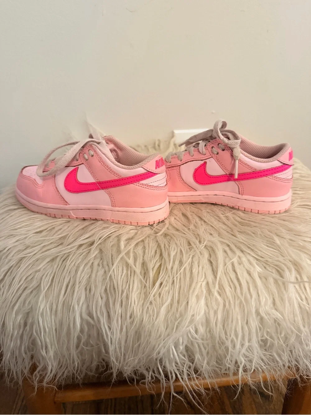 Nike kids Pink Low-Top Sneakers with Hot Pink Swoosh